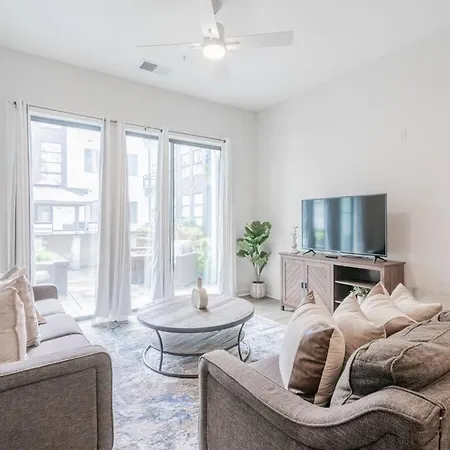 Apartment Charming Cozy With Wi-fi & Free Parking Charlotte