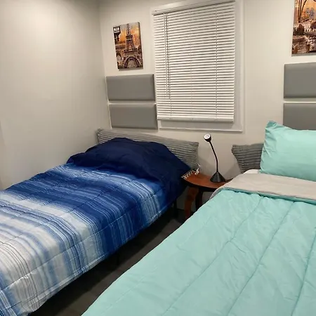 Emmar Blue & Fishing Holiday home Charlotte