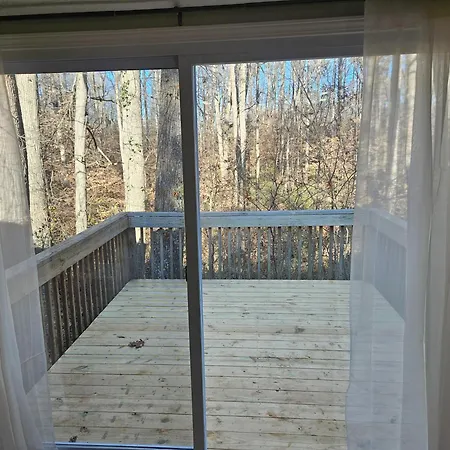 Da.luxe Mtn Island Area On 1.56 Acres Charlotte