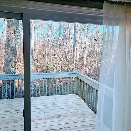 Da.luxe Mtn Island Area On 1.56 Acres *