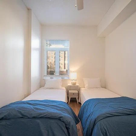 Apartment Classy Uptown Darling *