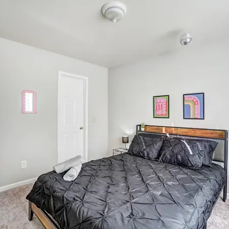 Vibrant & Chic W King Bed Pure Comfort Charlotte