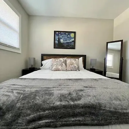 Apartment Gated 2br I 5 Min Uptown