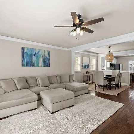 3br/3.5bath Uptown Aloft House. * Charlotte