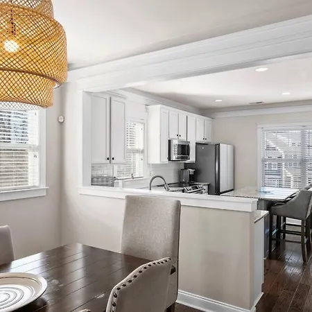 3br/3.5bath Uptown Aloft House. * Charlotte