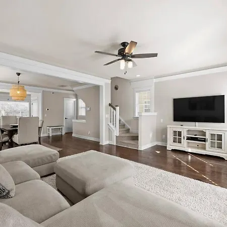 3br/3.5bath Uptown Aloft House. Charlotte