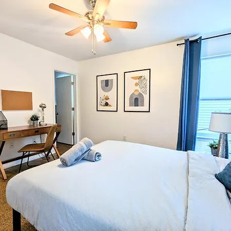 League Flats West End Apartment