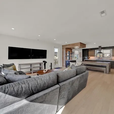 406 Katonah Amazing Location Rooftop Patio Views And A Gym Charlotte