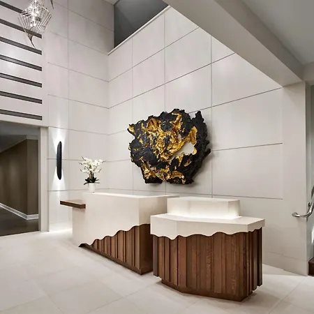 The Ritz-carlton, Hotel 5*