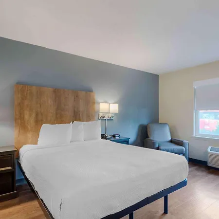 Extended America - - Place Hotel 2*