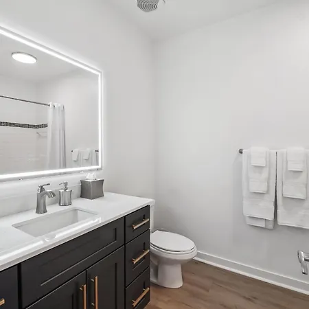 Apartment Premium And At Midtown 205 In Charlotte