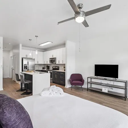 Premium And At Midtown 205 In Charlotte