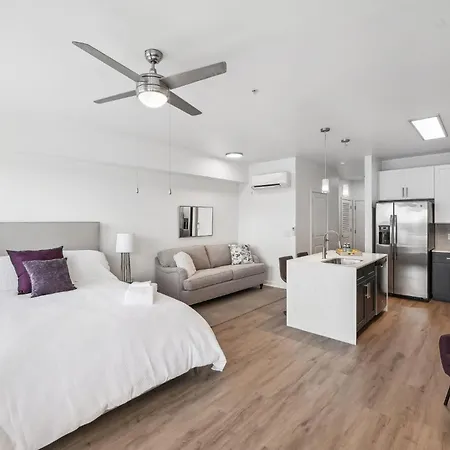Premium And At Midtown 205 In Charlotte
