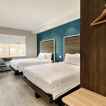 Tru By Hilton Ayrsley Hotel 3*