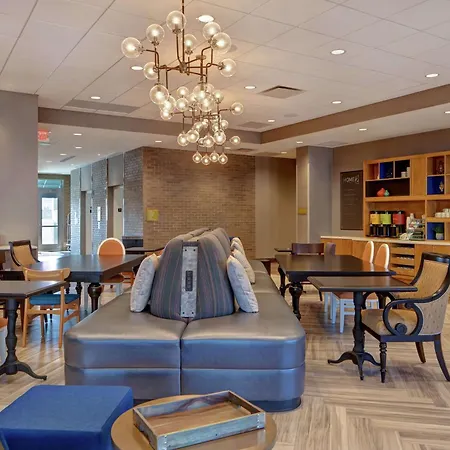 Home2 By Hilton Uptown 3* Charlotte