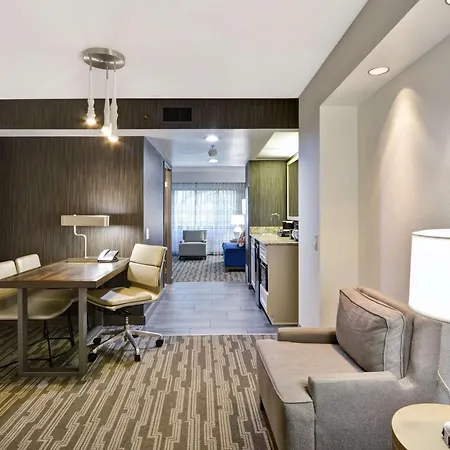 Embassy 3* Charlotte