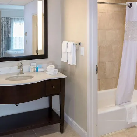 Hotel Hampton & South Park At Phillips Place Charlotte