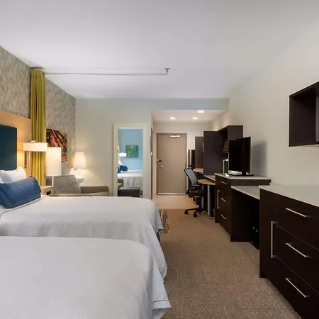 Home2 By Hilton Research Park 3*