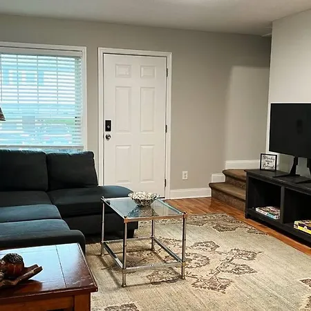 Cozy 2 Bdr Townhome Plaza Midwood - 10 Min To Uptown Apartment