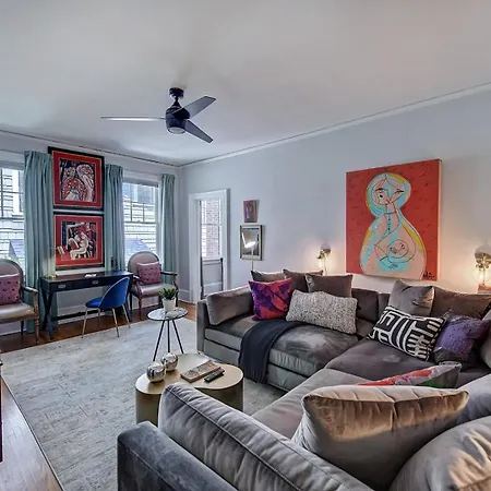 The Collection Clt: Lamar Avenue Apartment