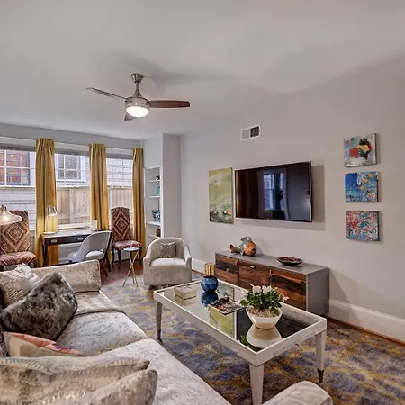 Apartment The Collection Clt: Lamar Avenue