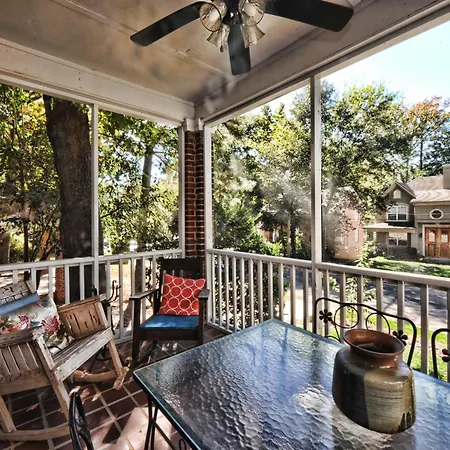 The Collection Clt: Kirkwood Avenue Apartment