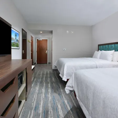 Hampton & North I 485 Hotel Charlotte