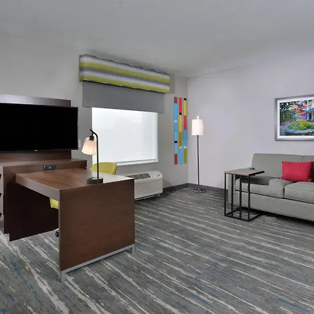 Hotel Hampton & North I 485