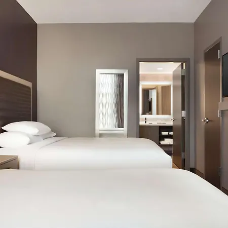 Embassy By Hilton Uptown 4*