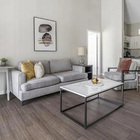 Landing Modern With Amazing Amenities * Charlotte