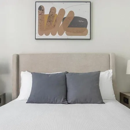 Landing - Modern With Amazing Amenities Apartment *
