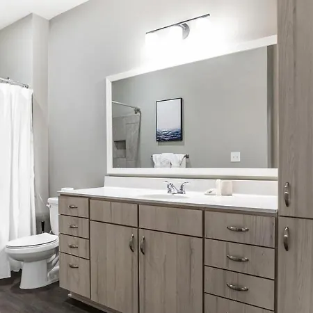 Landing - Modern With Amazing Amenities Apartment Charlotte