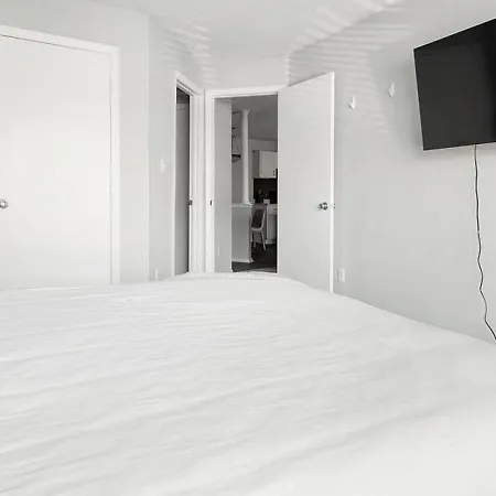 Landing - Modern With Amazing Amenities Apartment Charlotte