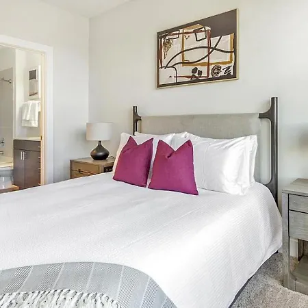 Landing Modern With Amazing Amenities *