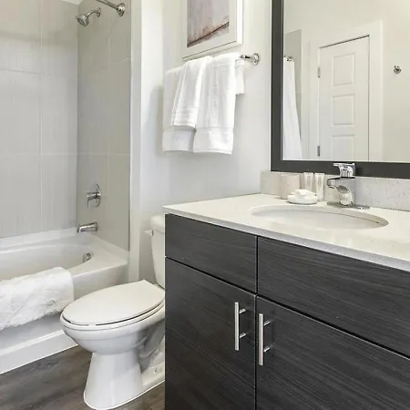 Landing Modern With Amazing Amenities
