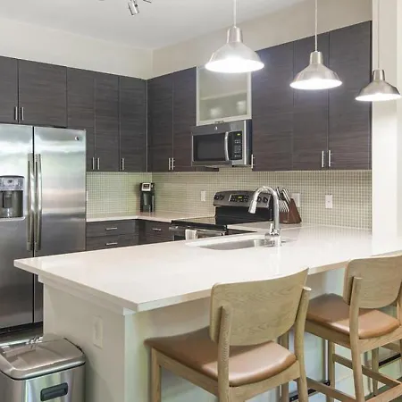 Landing Modern With Amazing Amenities