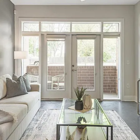 Landing Modern With Amazing Amenities