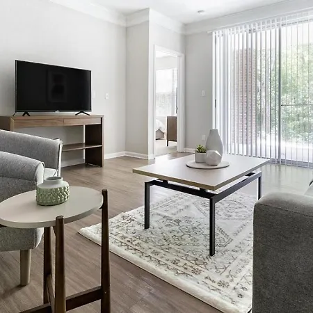 Landing Modern With Amazing Amenities Charlotte