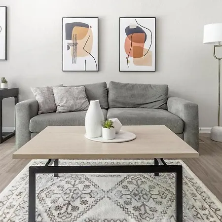 Landing Modern With Amazing Amenities
