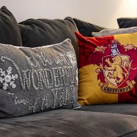 The Hogwarts House Of Clt * Charlotte