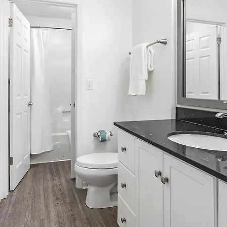 Apartment Landing Modern With Amazing Amenities Charlotte