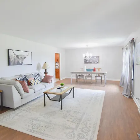 Cozy 2br 2ba 5 Min To 20 Min To Downtown Clt