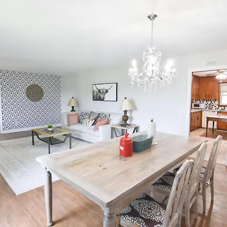 Cozy 2br 2ba 5 Min To 20 Min To Downtown Clt *