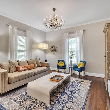 Holiday home Chic Bungalow In Plaza Midwood Charlotte