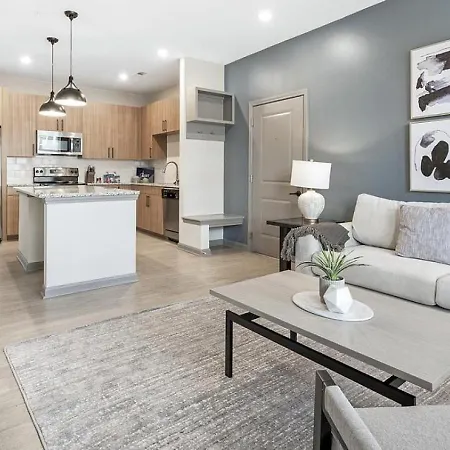 Apartment Landing Modern With Amazing Amenities *