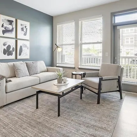 Landing Modern With Amazing Amenities Charlotte