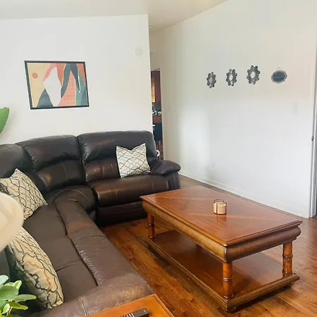West-end Downtown - Easy Access To Airport & Jcsu