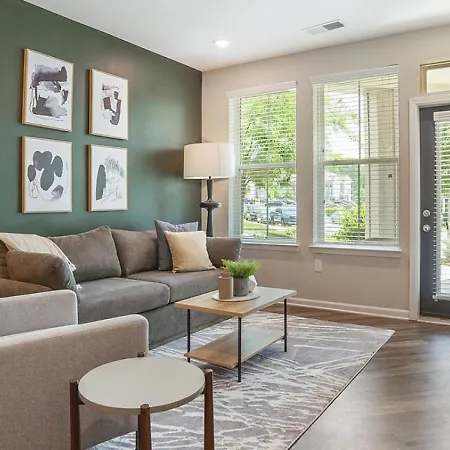 Landing Modern With Amazing Amenities