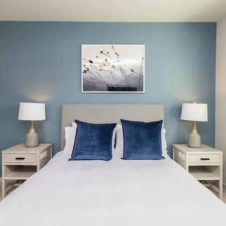 Landing At The Henry - 1 Bedroom In Northwest *