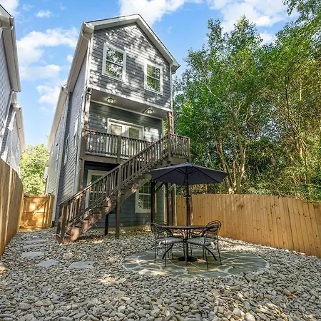 10 Mins From Uptown Clt Retreat! Charlotte